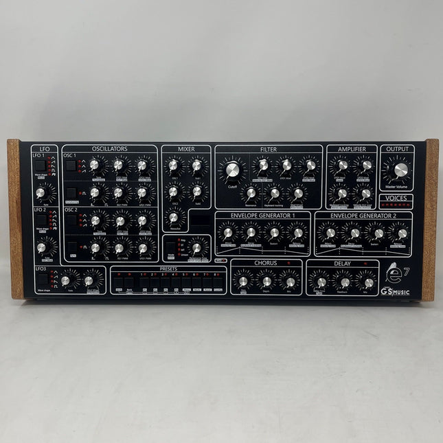 GS - e7 Black/Red [USED]