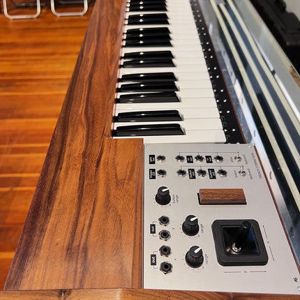 Analogue Systems - French Connection