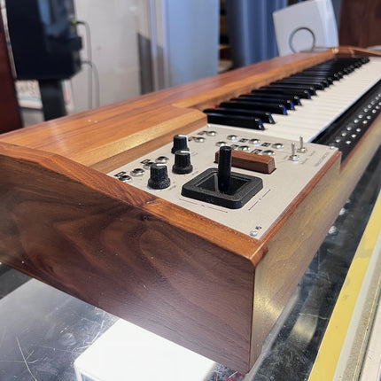 Analogue Systems - French Connection