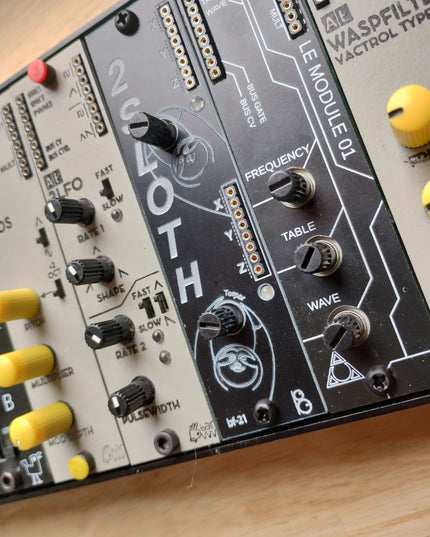 BF Synths - BF-21 2SLOTH [AE MODULAR]