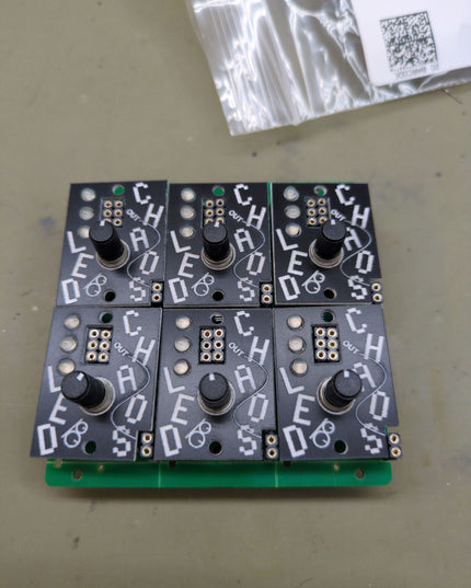 BF Synths - BF-22 LED Chaos [AE MODULAR]