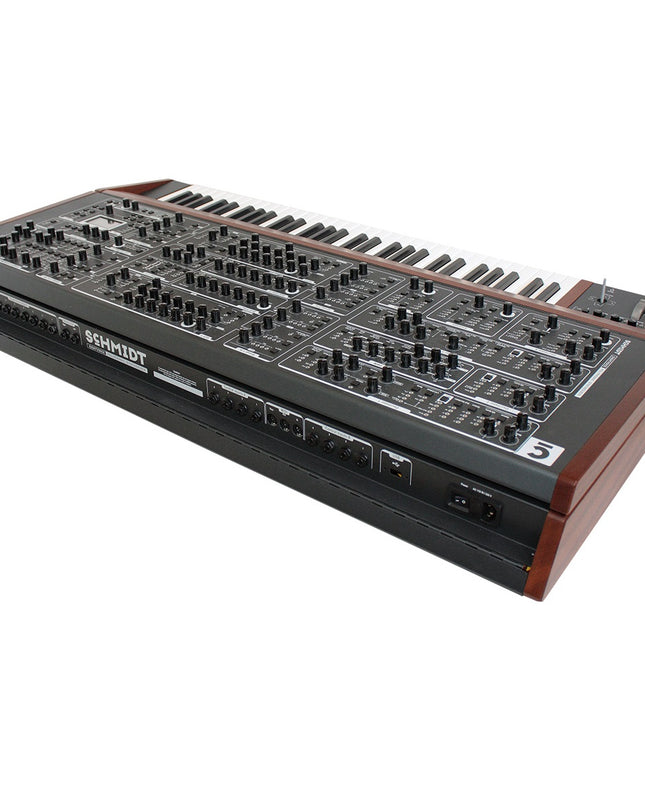 Schmidt 8-Voice Polyphonic Synthesizer [DARK]